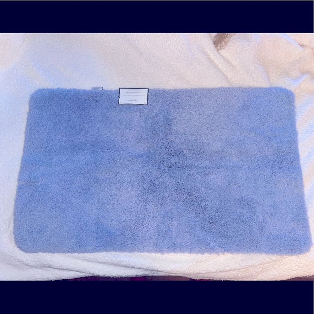 Blue bath mat